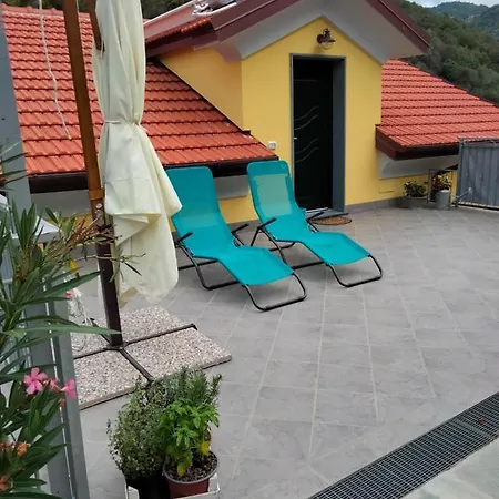 Casa Del Luppolo Moneglia