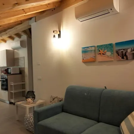아파트 Casa Del Luppolo